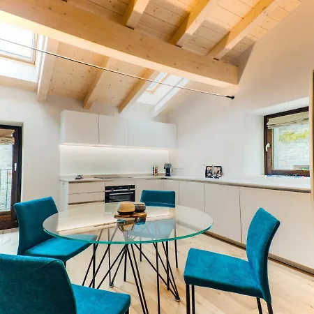 Ca Vincenza In Montorfano Apartment